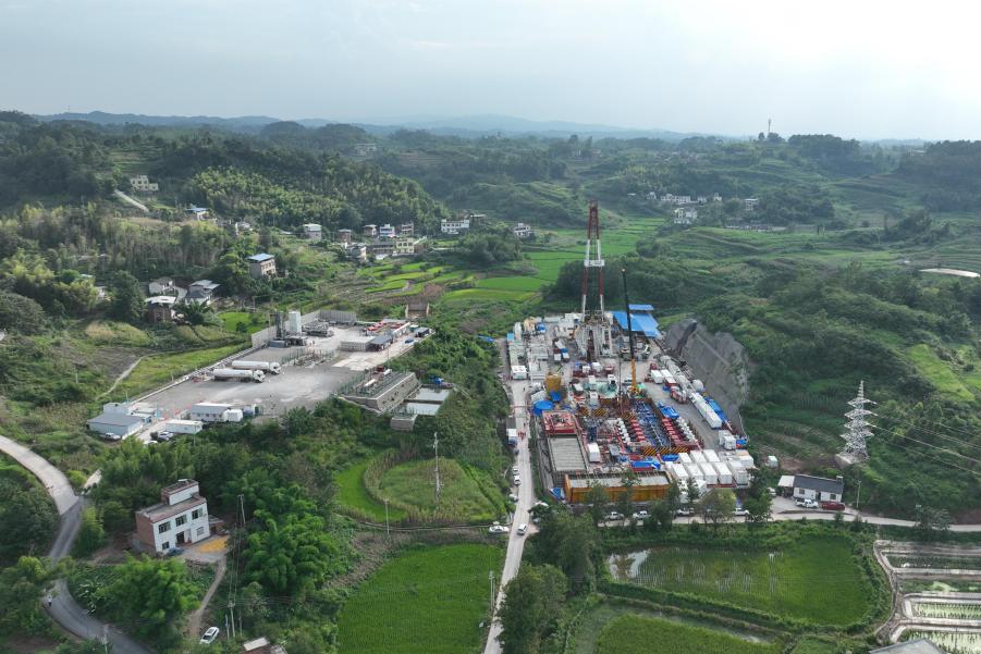 我国四川盆地再添超千亿方深层页岩气田