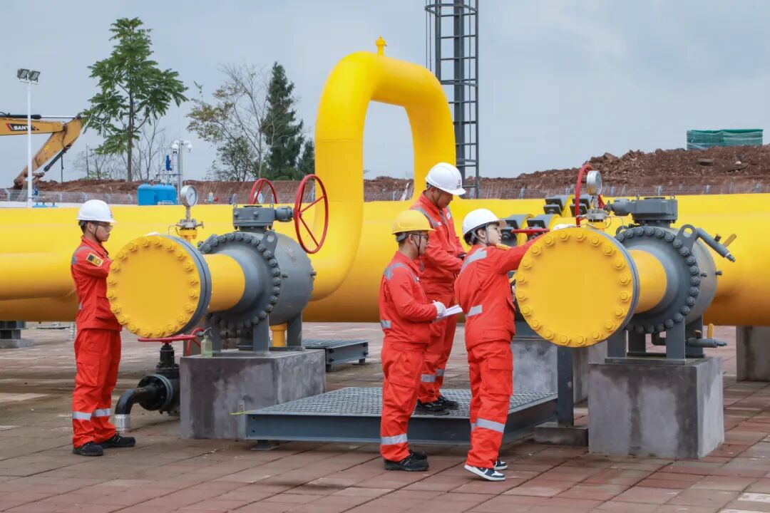 国家管网集团：川气东送二线四川段全线进气投产