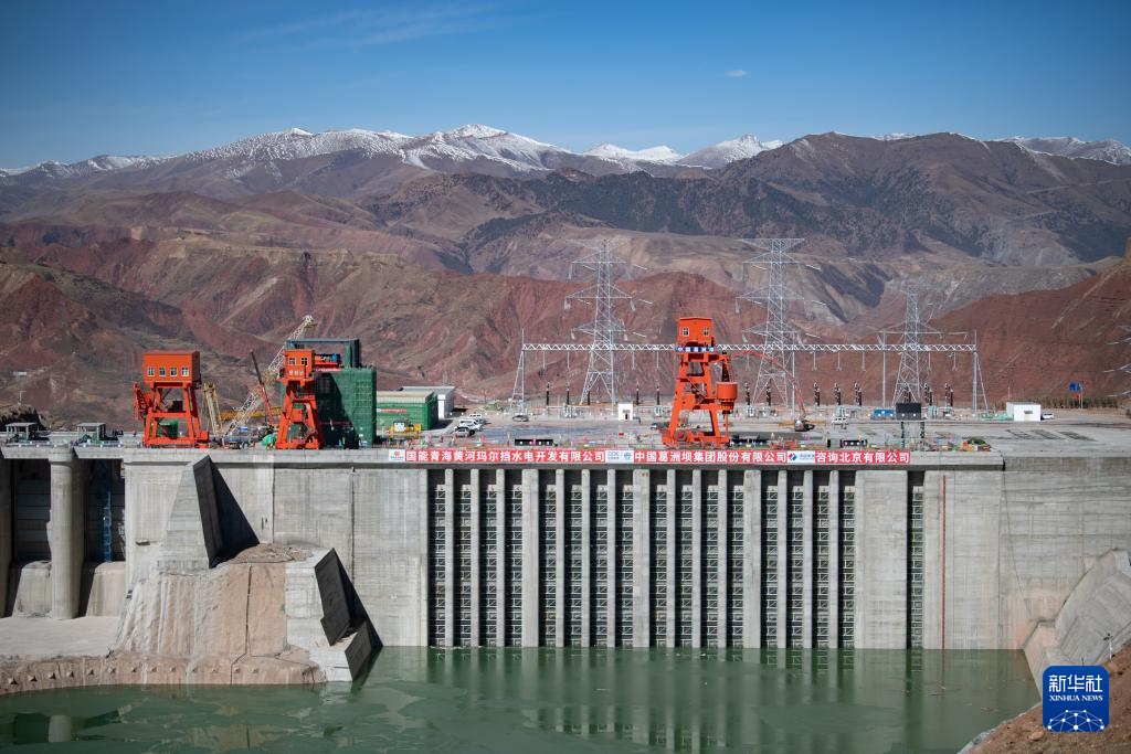 平均海拔3300米！黄河流域在建海拔最高、装机最大水电站首台机组并网发电